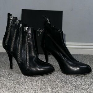 Giuseppe Zanotti Design Boots - Black / US - 7.5